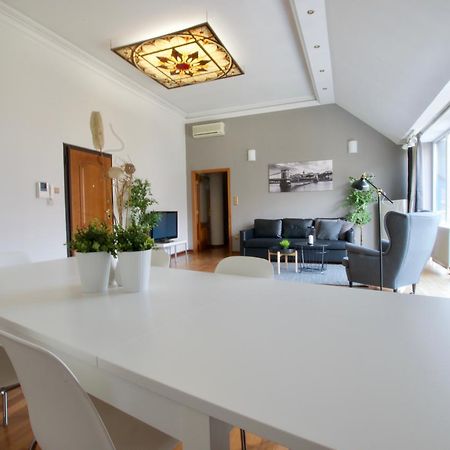 Standerd Apartment By Hi5 - Lovag Family Suites Budapeste Exterior foto